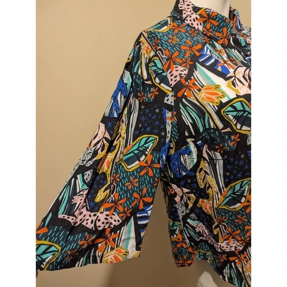 Anthropologie Margaret Jeane Leopard Top Size 6 Buttons 3/4 Sleeves Flaw - Picture 12 of 16